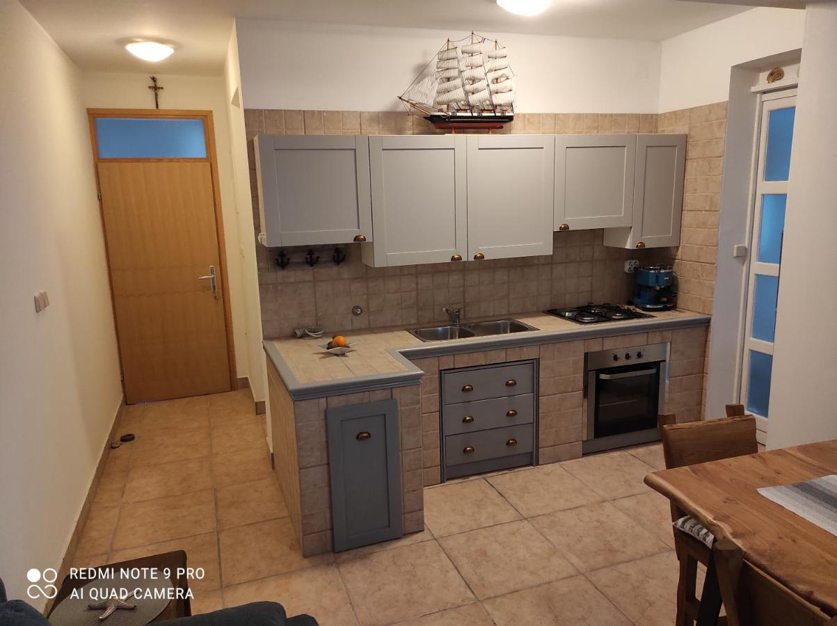 Galboka Nine Apartment เนเรซีน ภายนอก รูปภาพ