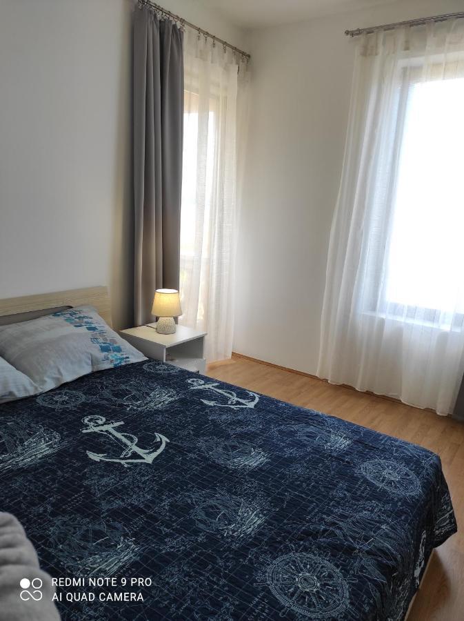Galboka Nine Apartment เนเรซีน ภายนอก รูปภาพ