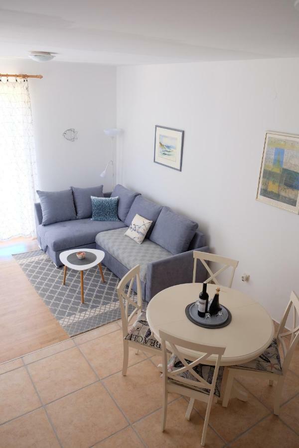 Galboka Nine Apartment เนเรซีน ภายนอก รูปภาพ